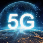 What speeds does 5G ultra wideband offer?